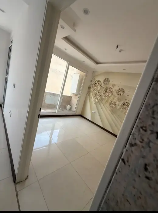 اجاره واحد اداری لوکس 75متری مناسب مطب در ساوه