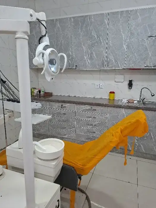 استخدام دندانپزشک دارای پروانه شهریار