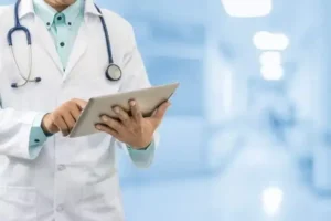 استخدام پزشک مسلط به امور زیبایی جهت مرکز مجهز در مشهد