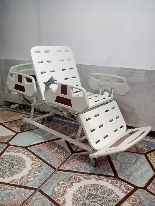 تعمیر تخت بیمارستانی و تجهیزات پزشکی در اصفهان