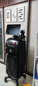 اجاره اتاق 10متری از کلینیک زیبایی در معالی آباد شیراز