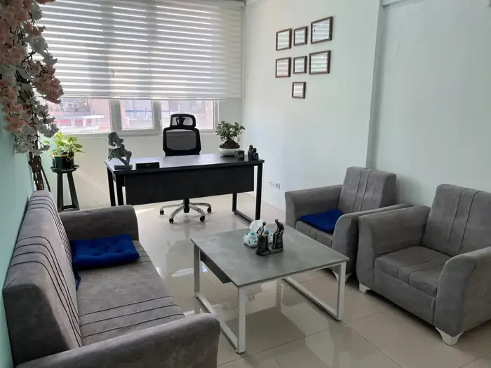 اجاره اتاق 18متری از مطب در هنرستان مشهد