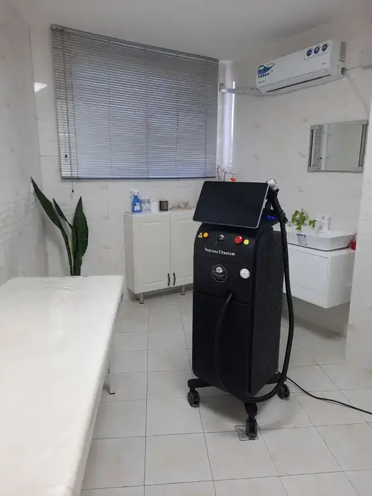 اجاره اتاق 9متری از مطب زیبایی در شیراز