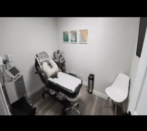 استخدام پزشک عمومی مسلط به امور زیبایی در تهران