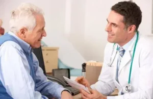 استخدام پزشک و پرستار مجرب جهت کلینیک در پردیس تهران