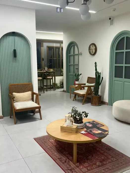 استخدام پزشک زیبایی جهت همکاری در لاین تزریقات و خدمات زیبایی در شیراز