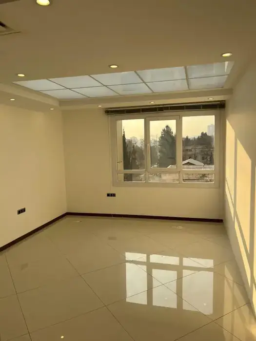 اجاره واحد اداری 105متری مناسب مطب در ولنجک تهران