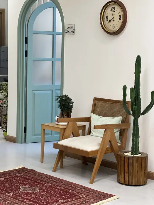 استخدام پزشک زیبایی جهت همکاری با لاین تزریقات و خدمات زیبایی در شیراز