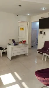 استخدام پزشک عمومی مسلط به تزریقات زیبایی جهت مطب در کرج