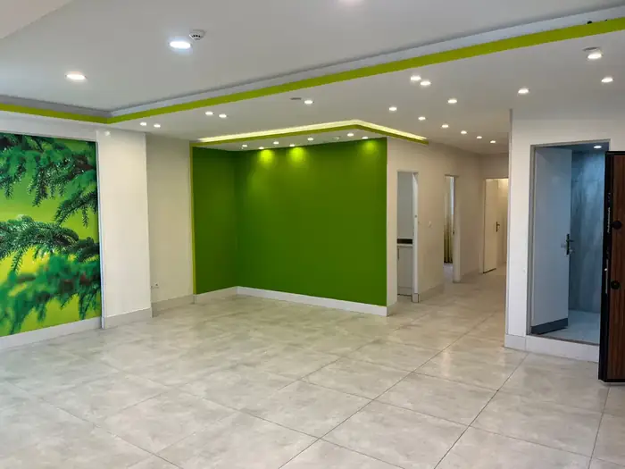 اجاره واحد اداری 170متری مناسب مطب در سفیرشمالی شیراز