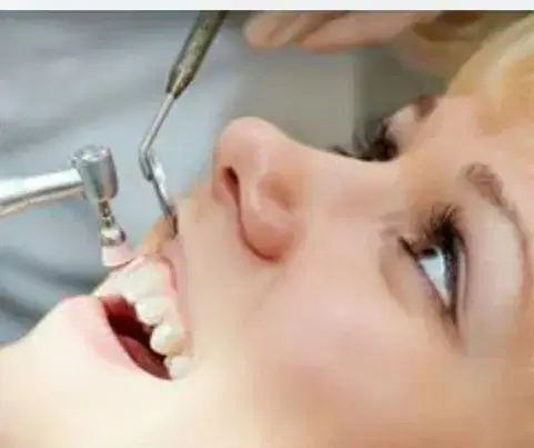 استخدام دندانپزشک جهت درمانگاه شبانه روزی در خرم‌آباد