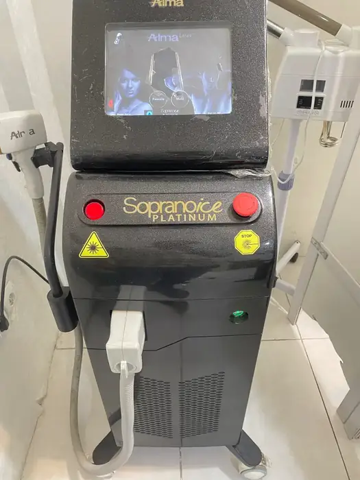 تعمیرات وسایل پزشکی، آزمایشگاهی و انواع لیزر در آبادان