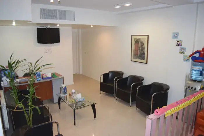 اجاره مطب 100متری در سینماسعدی شیراز