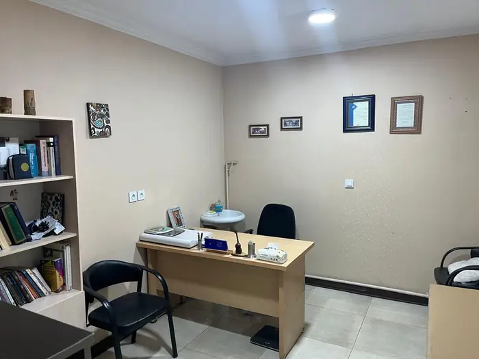 اجاره اتاق مجهز و مبله از مطب واقع در کارگر شمالی استان تهران