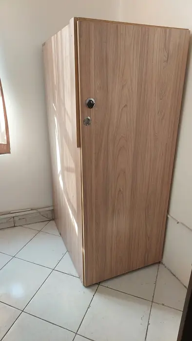 فروش لوازم اداری و دستگاه‌های مطب زیبایی و لاغری در تهران