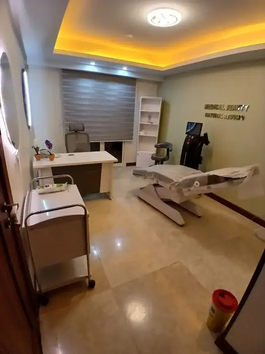 استخدام پزشک زیبایی جهت مطب در پونک تهران