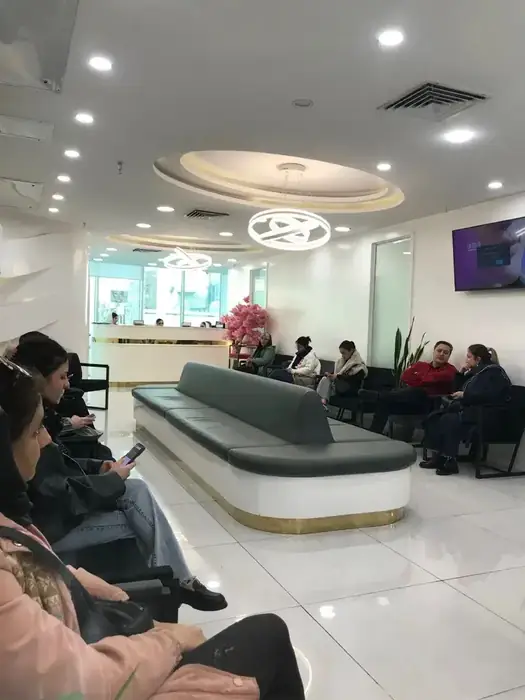 استخدام مشاور و دستیار پزشک زیبایی جهت کلینیک معتبر در پاسداران تهران