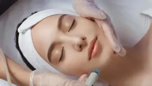 استخدام دستیار پزشک جهت کلینیک زیبایی در بابل