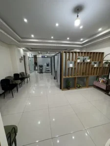 استخدام پزشک آشنا به پروسیجرهای زیبایی جهت کلینیک فعال در فلاح تهران