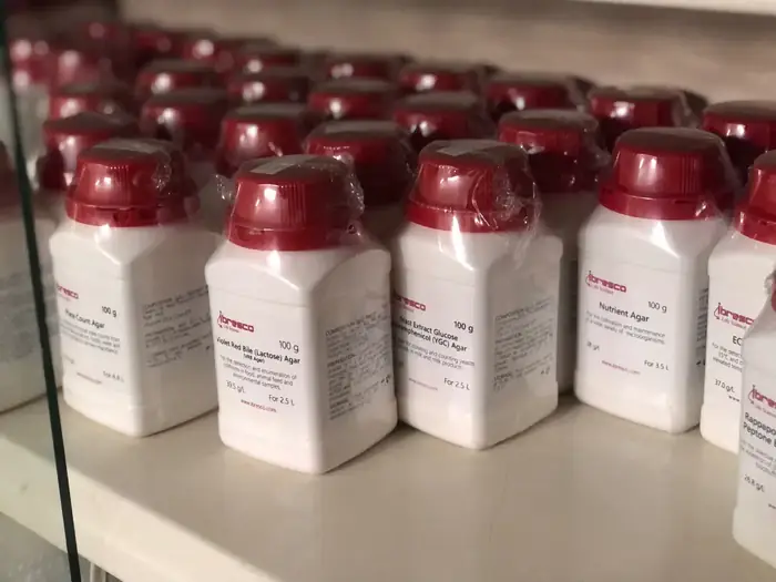 تجهیز آزمایشگاه صنعتی صفر تا صد در یزد