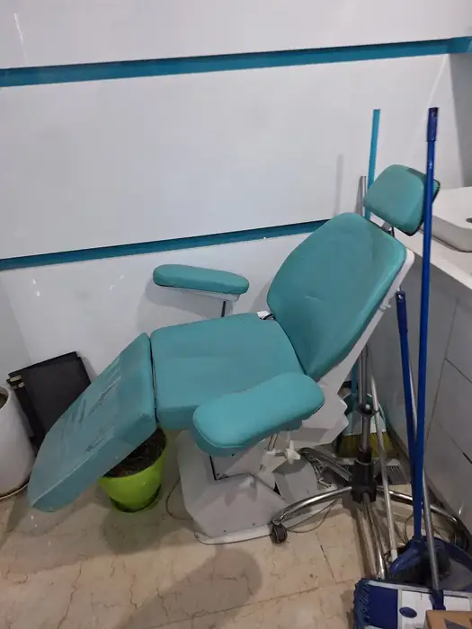 فروش تعدادی تجهیزات مطب زیبایی در مشهد