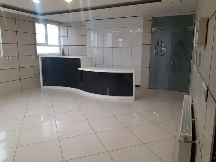 اجاره مطب 110متری در مرکز شهر مرودشت استان فارس