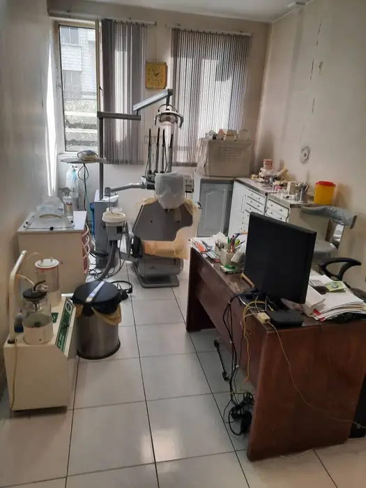رهن کامل مطب دندانپزشکی با 13 سال سابقه و با تجهیزات کامل در تهران