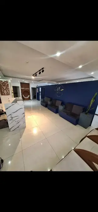 استخدام پزشک زیبایی جهت کلینیک خوشنام در فردیس کرج