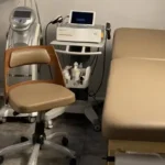 فروش تخت، ترالی و صندلی کاملا نو جهت مطب