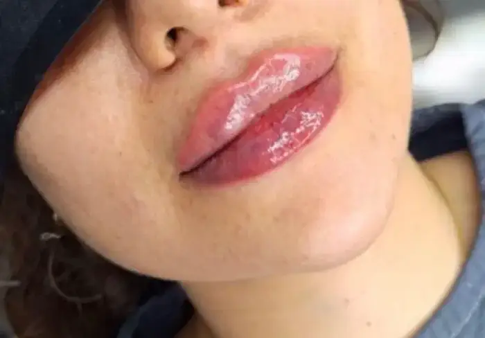 پزشک عمومی هستم دارای پروانه آماده همکاری با کلینیک‌ها و درمانگاه‌های شیراز