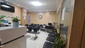 اجاره مطب 85متری واقع در بزرگترین مجتمع پزشکی شرق تهران