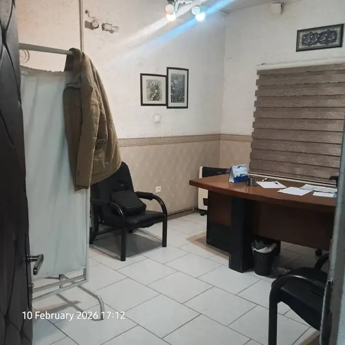 اجاره مطب 50متری ابتدای بلوار قائم مقام در ملایر استان همدان