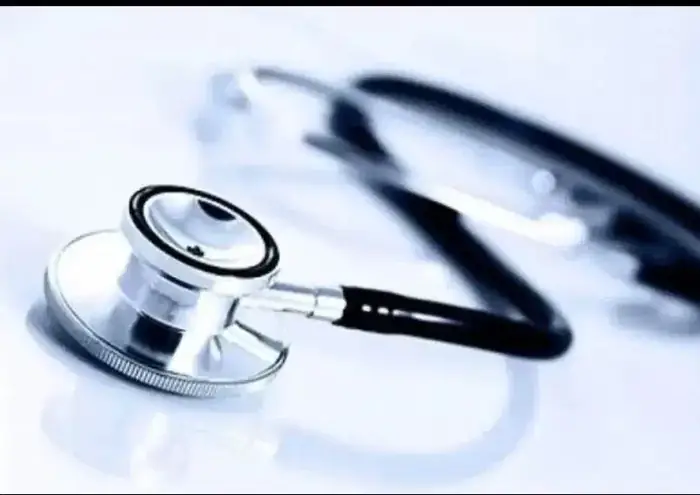 پزشک عمومی هستم آماده همکاری با تمامی ارگان‌های دولتی و خصوصی در مشهد
