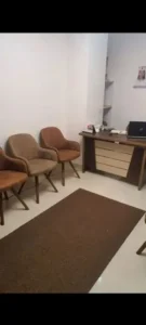 اجاره واحد 60 متری اداری واقع در ساختمان پزشکان در نوشهر استان مازندران