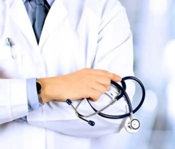 نیازمند پزشک دارای پروانه به عنوان مسئول فنی مطب در فومن استان گیلان