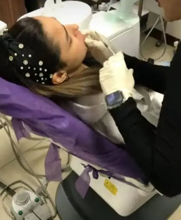 استخدام دستیار خانم جهت مطب پزشک زیبایی در ولیعصر تبریز