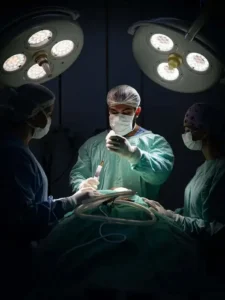 نیازمند پزشک فوق تخصص جراحی پلاستیک جهت مجموعه معتبر در قیطریه تهران