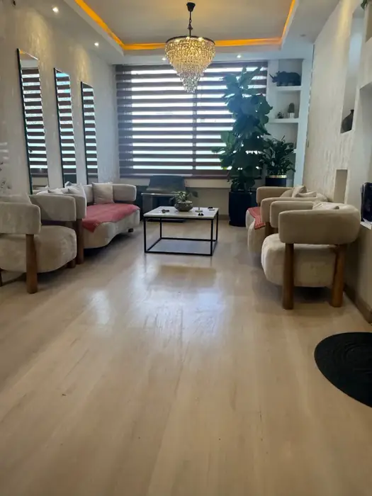 اجاره اتاق از مطب زیبایی فعال در سعادت‌آباد اصفهان
