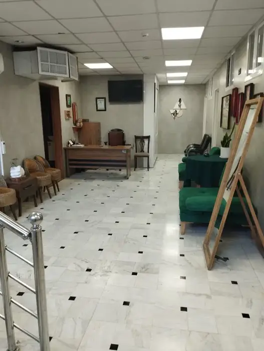 نیازمند پزشک متخصص پوست و مو جهت کلینیک واقع در صفائیه یزد