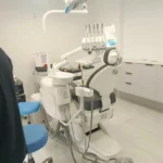 فروش مطب دندانپزشکی با تجهیزات کامل در عباس‌آباد تهران
