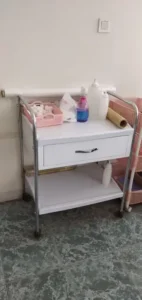 فروش وسایل و تجهیزات مطب پزشکی در همدان