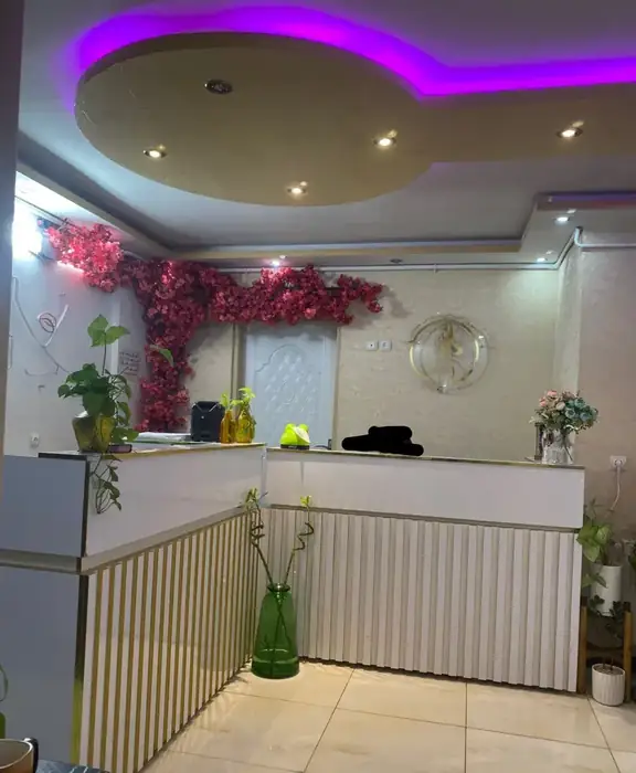 اجاره لاین و اتاق از کلینیک زیبایی در شاهین‌شهر اصفهان