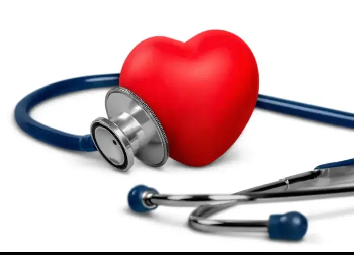 استخدام پزشک عمومی جهت کلینیک تخصصی پوست و مو در تبریز