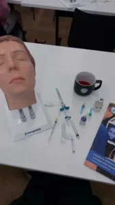 نیازمند پزشک عمومی جهت مطب پوست و مو واقع در ولنجک تهران