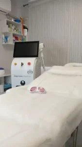 واگذاری مطب زیبایی فعال با تجهیزات کامل و برند در اصفهان