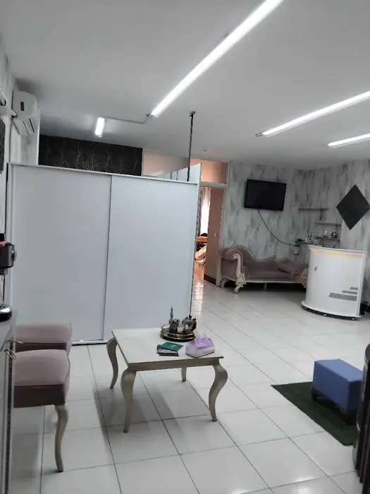 اجاره اتاق از کلینیک زیبایی فعال در خیابان امام خمینی اصفهان