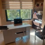 استخدام پزشک جهت مطب پوست، مو و زیبایی در اصفهان