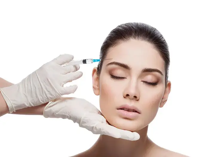 دعوت از پزشک خانم با سابقه در زمینه تزریقات زیبایی جهت کلینیک در امانیه تهران