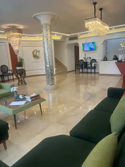دعوت از پزشک زیبایی دارای پروانه فعالیت مشهد