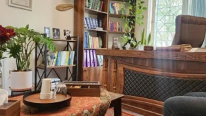 دعوت به همکاری از پزشک متخصص کودکان و روانشناسان جهت کلینیک در پرند تهران